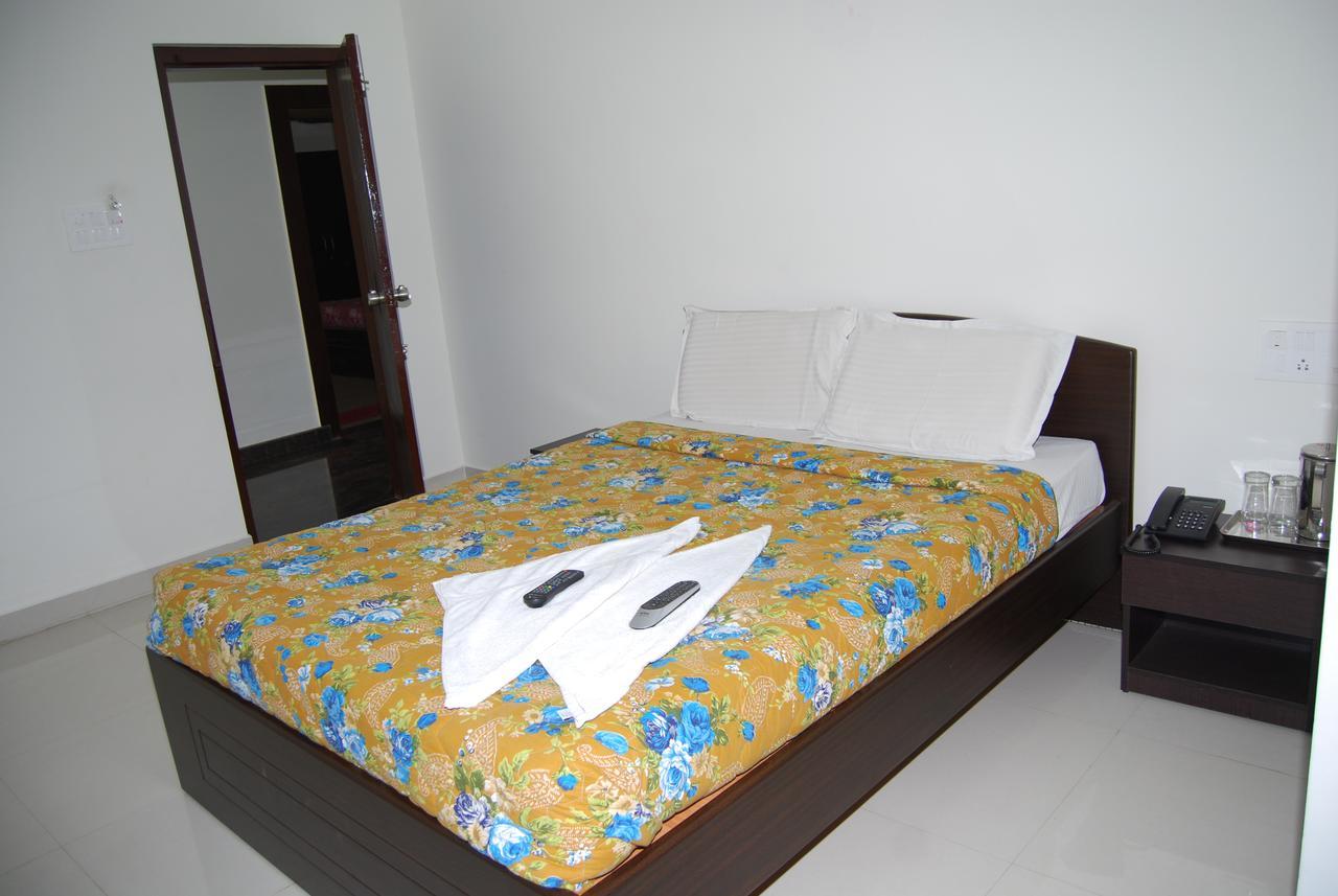 Pratham Residency Mysore Ngoại thất bức ảnh